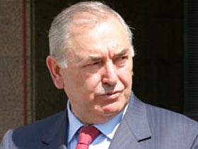 Александр Дзасохов. Фото РИА "Новости" (с) Александр Дзасохов. Фото РИА "Новости" (с)